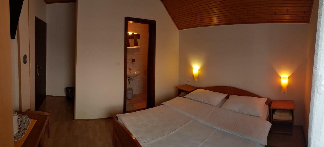 House Anamarija Hotel Seliste Dreznicko Bagian luar foto
