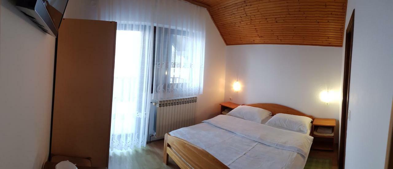 House Anamarija Hotel Seliste Dreznicko Bagian luar foto